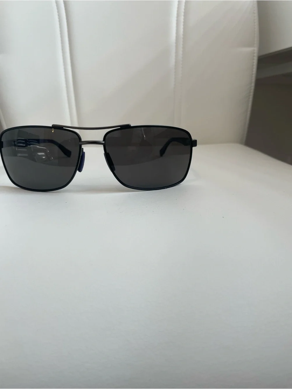 Boss Black Men's Aviator-Style Sunglasses 100% authentic